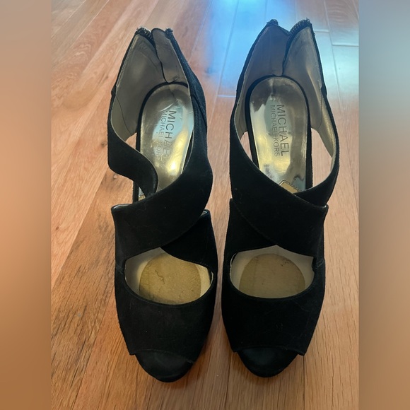Michael Michael Kors Black Crisscross Heels - Picture 1 of 5